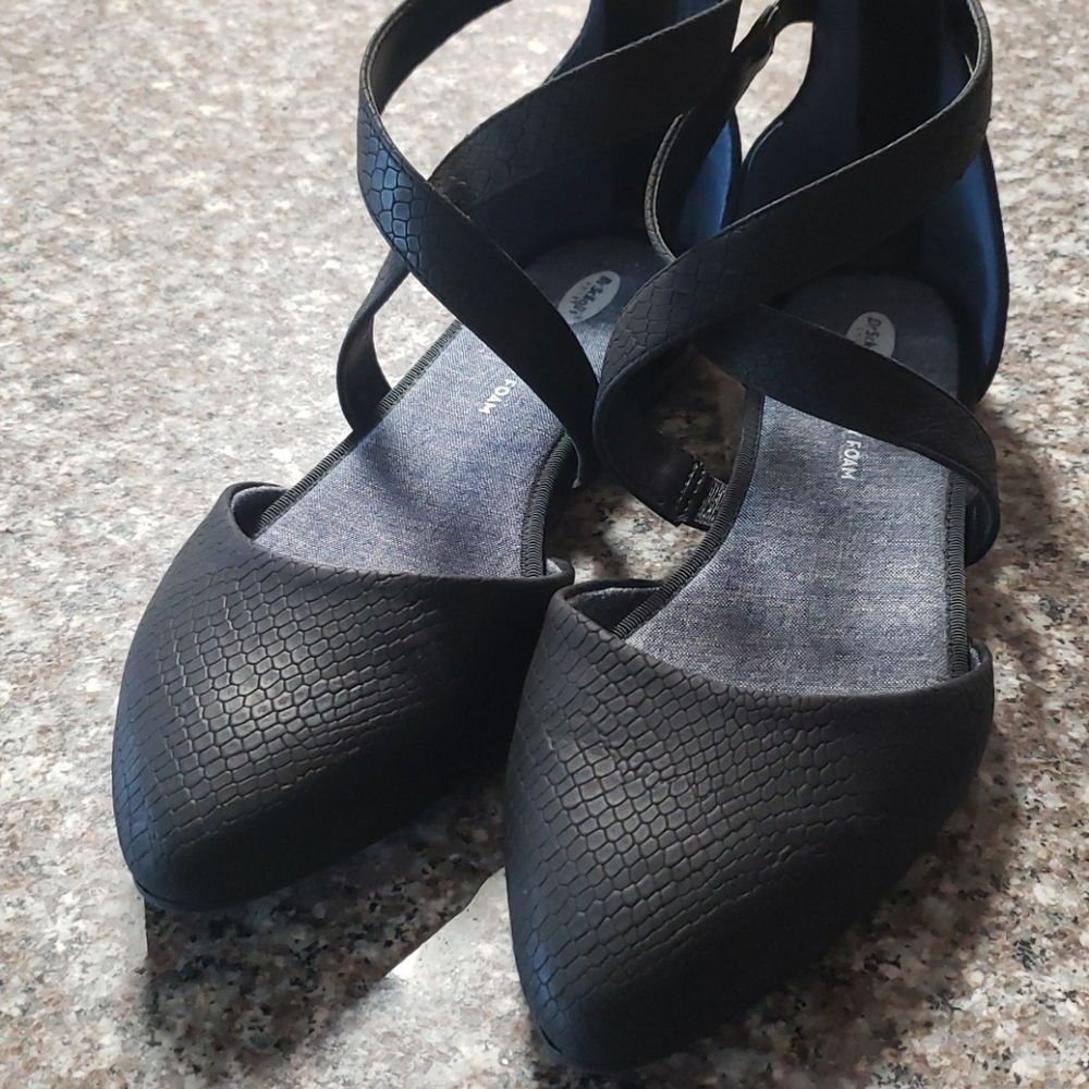 Dr. Schools memory foam almond toe flats black